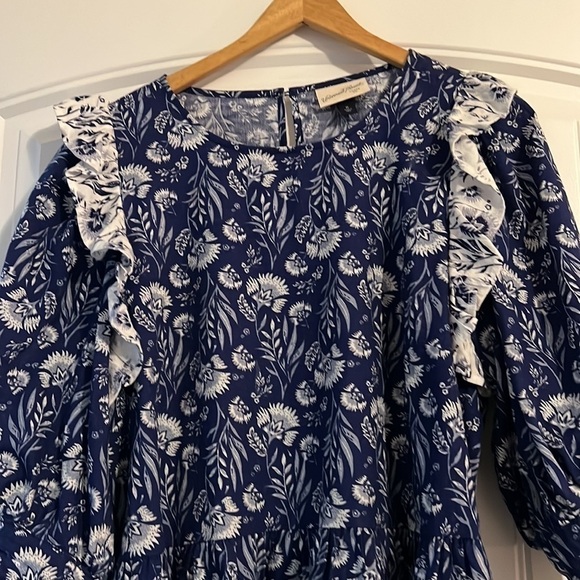 Universal Thread Blue Floral Print Puff 3/4 Sleeve Ruffle Blouse Size XL - Picture 4 of 6